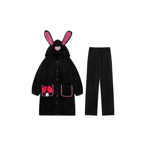 Nodos Shield Пижамный комплект для женщин