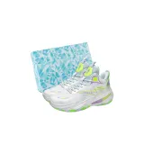 Лунно-белый