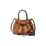 Коричневый