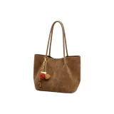 Коричневый