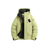 Оливковый зеленый