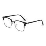 Чёрная металлическая рамка