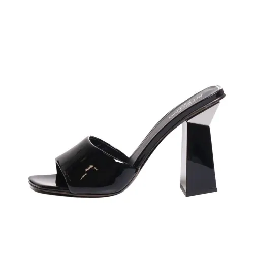 Valentino One Stud Слипоны Женские Черный