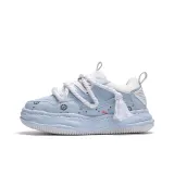 Светло-голубой