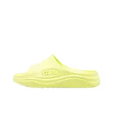 Яркий зеленый