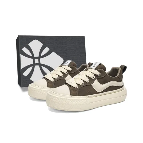 ЮЙЧЖАОЛИНЬ Амортизация Высота Увеличение Устойчивость к Износу Легкие Противоскользящие Низкий Топ Скейтборд Кроссовки Мужские