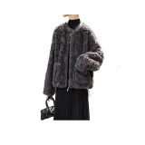 Темно-серый