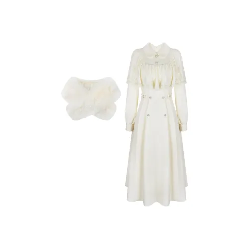 Женские комплекты с юбкой