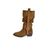 Коричневый