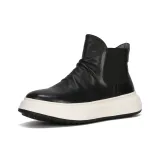 Чёрный Белый с флисовой подкладкой.