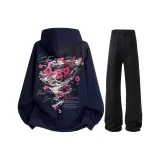 Темно-синий свитшот + черные джинсы