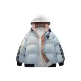 Светло-голубой