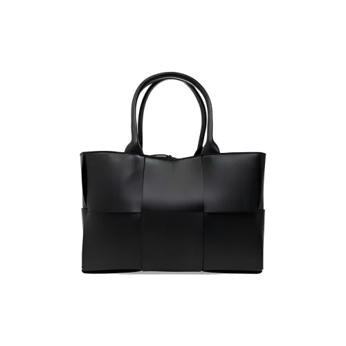 Bottega Veneta Arco Sheepskin Tote Bag Standard Women's Black