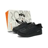 Черный с флисовой подкладкой