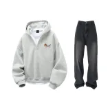 Комплект одежды (Серый свитшот + джинсы)