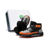 Чёрный и оранжевый