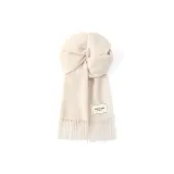 Молочно-белый