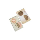 Блаженная Сливовая Цветущая Подарочная Коробка Включено