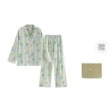 Светло-зеленый