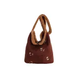 Коричневый