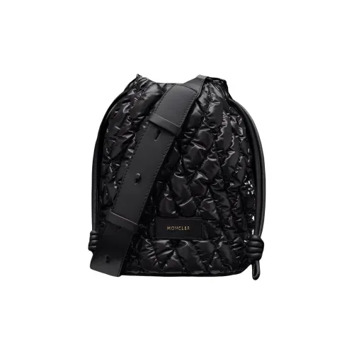 Moncler Нейлон Через плечо Одно плечо Сумка Женская Черная