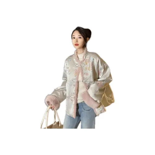 BABUGGE Бежевый Женские пуховики