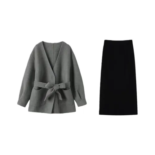 ZEKIKO STUDIO Комплект с юбкой Женские