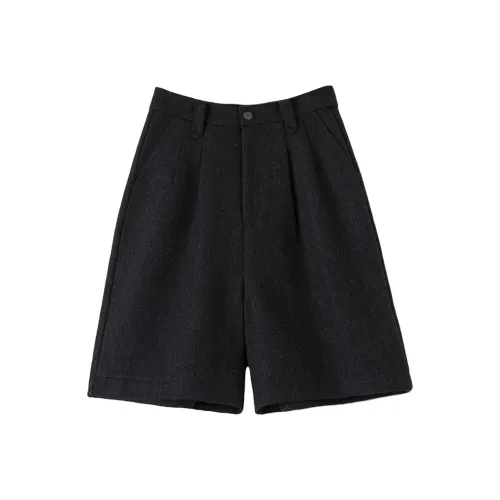 Late White Повседневные шорты Женские