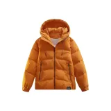 Яркий оранжевый