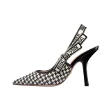 Чёрно-белый