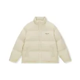 Светло-желтый