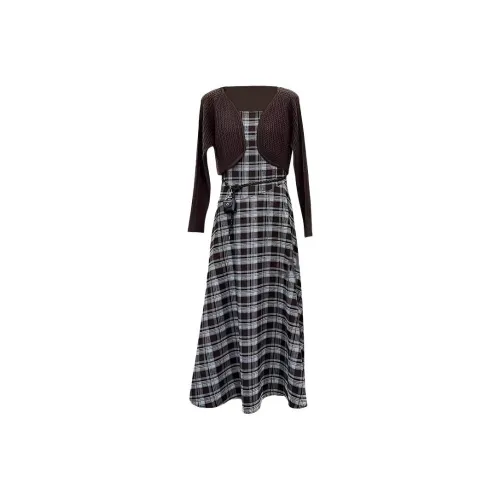 Local Gal Женские Комплекты с Юбкой