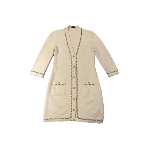 Chanel 23B Короткое платье с короткими рукавами женское