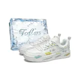 Белый (с рисунком)