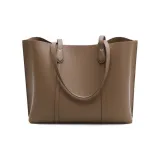 Дымчато-серый