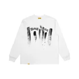 Белая рубашка с длинными рукавами