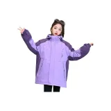 Фиолетовое утеплённое пальто