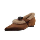 Коричневый