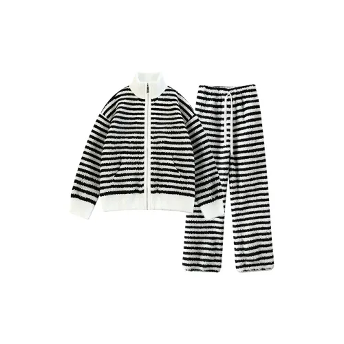 Xiang Ning Pai Пижамный комплект для женщин