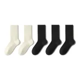 5 пар (2 белых + 3 черных)