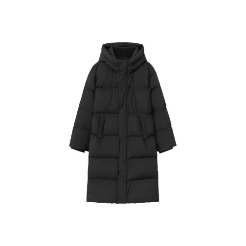 GUESS Черный Унисекс Пуховики