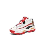 Белый красный