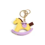 Брелок в виде качающейся лошади (Желтый)