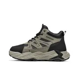 Армейский зеленый