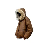 Коричневый