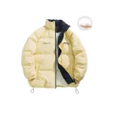 Светло-жёлтый