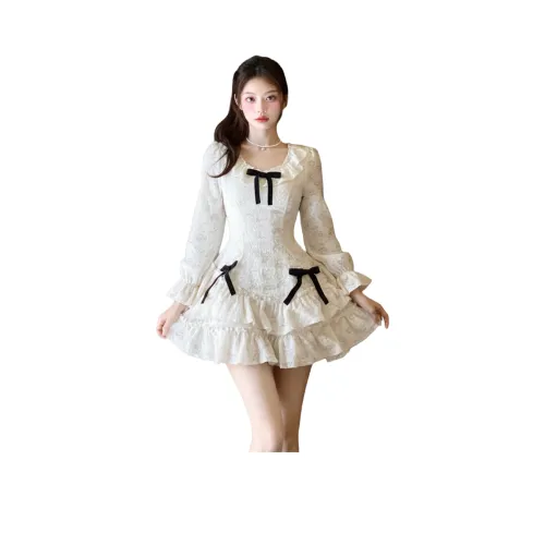 SHOP Длинное платье с длинными рукавами женское