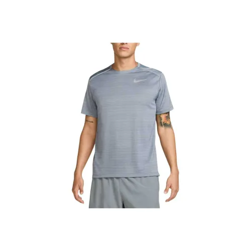Nike MILER Бег Т-Рубашка Мужская