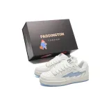 Белый, синий (белые шнурки)