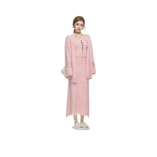 The Temptation Of The Muse Комплект с юбкой Женские